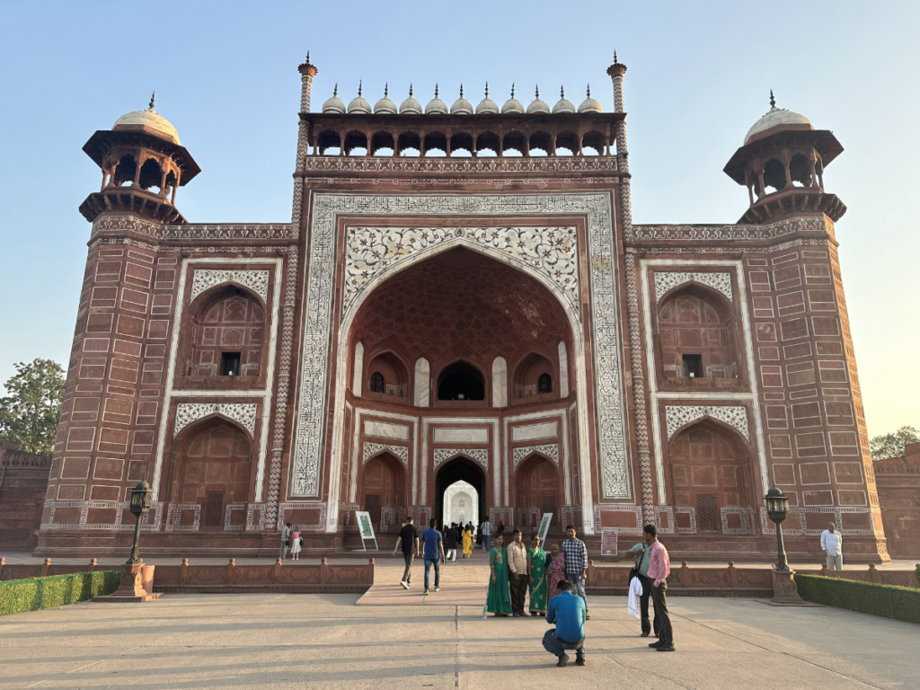 Visiting the Taj Mahal - the main gate of the Taj Mahal