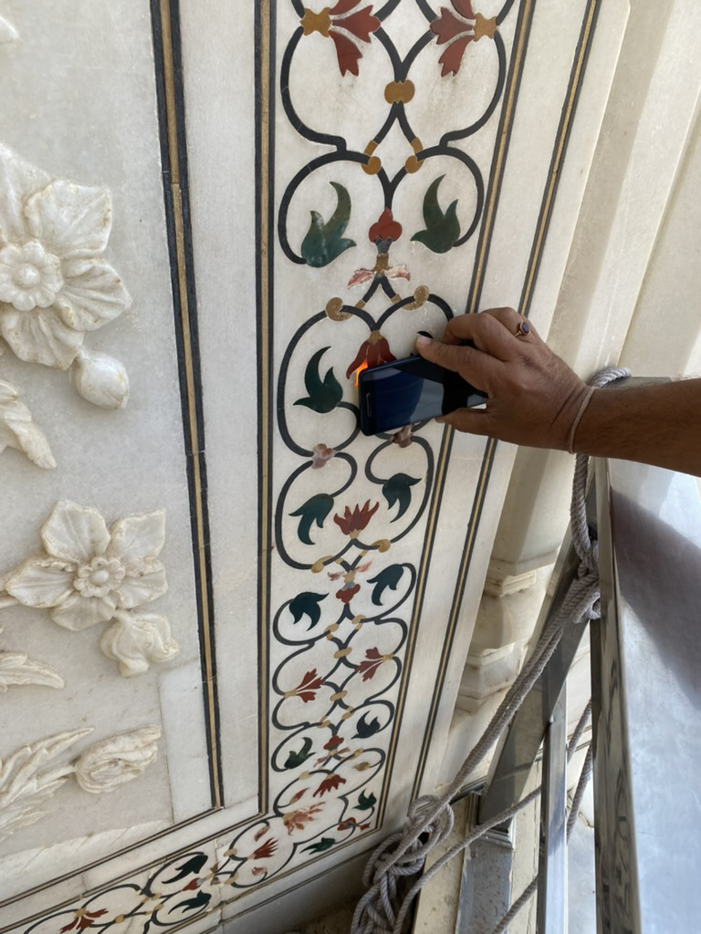 Carnelian stone illuminated under light at Taj Mahal