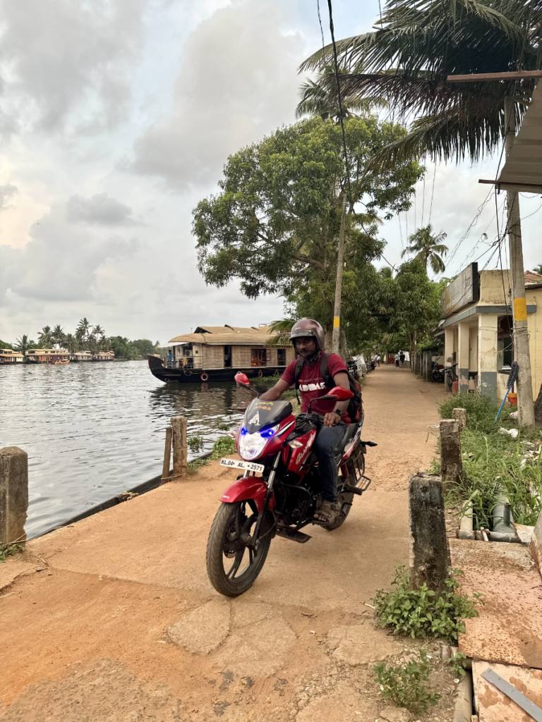 Local life along the Kerala Backwaters